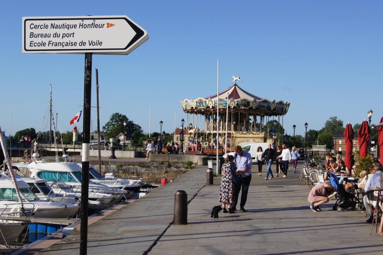 Le Perchoir De St-Antoine - Centre Historique D'Honfleur Avec Vue Sur Le Port, Netflix, Jeux, Vinyles Διαμέρισμα Εξωτερικό φωτογραφία